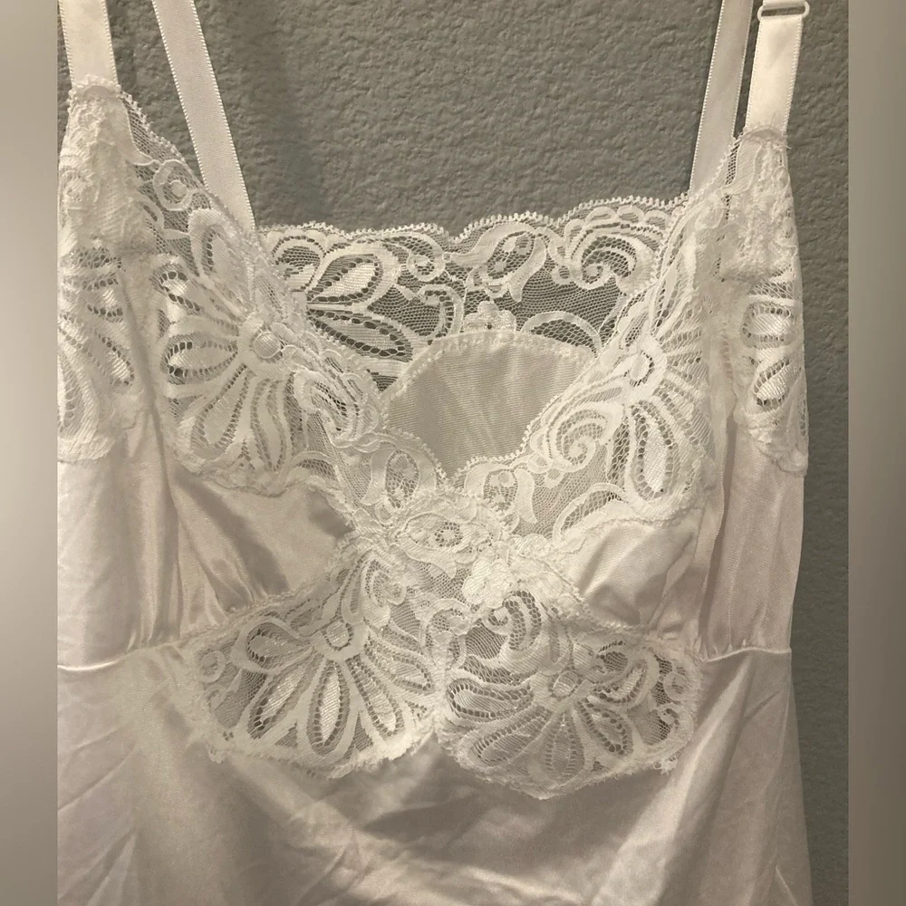 Vintage white Satin Lace Camisole Slip Cami Tank Top Size 36 - Picture 2 of 7